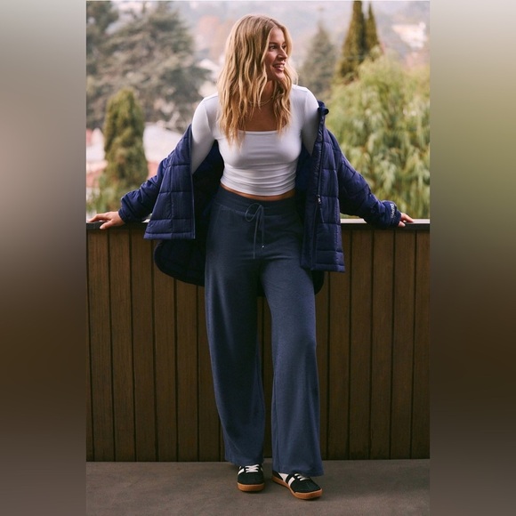 Fabletics Cloud Jersey Wide Leg Pant Sz XL - Picture 4 of 8